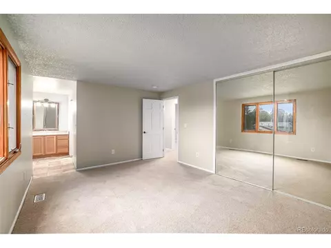 18899 E Kent Pl, Aurora, CO 80013 photo 6