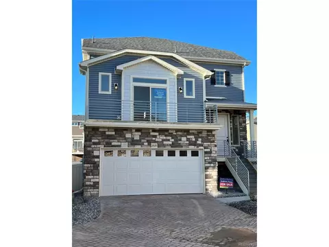 3520 Streamwood Dr, Johnstown, CO 80534