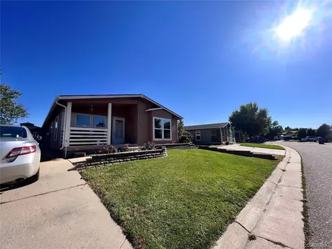 647 Stampede Dr, Lochbuie, CO 80603