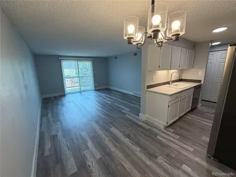 Living - 209 E Highline Cir #209-202, Centennial, CO 80122 photo 2 of 4