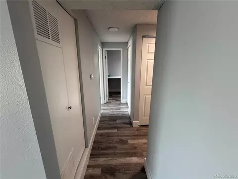 Entry Way - 209 E Highline Cir #209-202, Centennial, CO 80122 photo 3 of 4