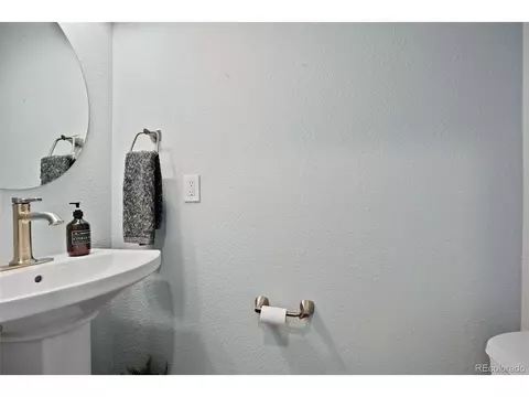20377 E Powers Ln, Centennial, CO 80015 photo 13