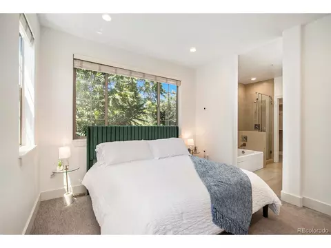 2357 E Iliff Ave, Denver, CO 80210 photo 17