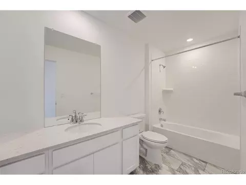 515 Bennett Ave, Bennett, CO 80102 photo 9