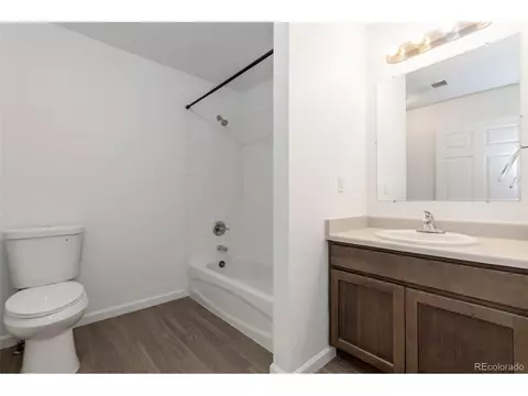 Bath - 1728 Eagle St #E, Aurora, CO 80011 photo 1 of 1