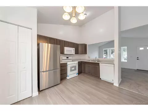 Kitchen - 1728 Eagle St #E, Aurora, CO 80011 photo 2 of 3