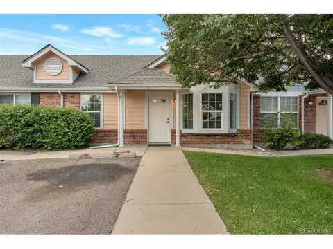 1728 Eagle St #E, Aurora, CO 80011