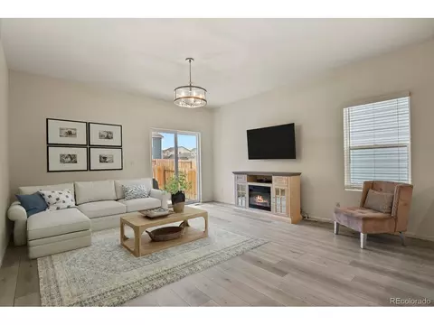309 Spruce St, Bennett, CO 80102 photo 3