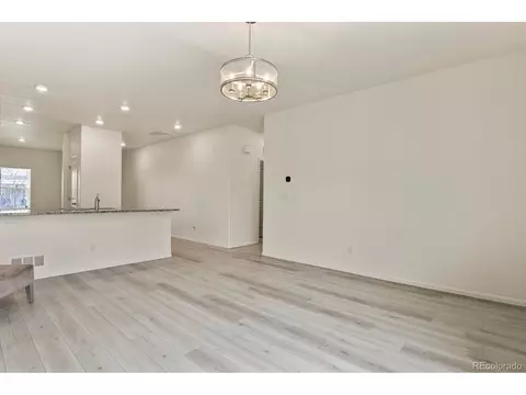 309 Spruce St, Bennett, CO 80102 photo 16