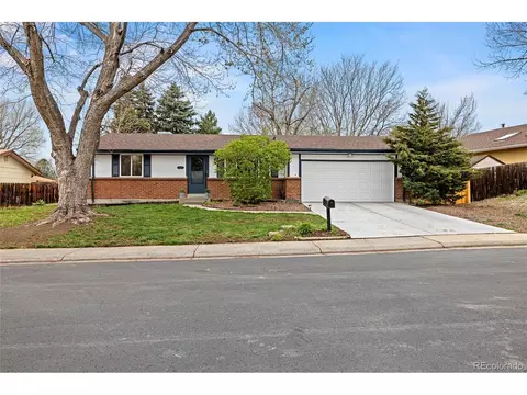 2625 S Hoyt St, Lakewood, CO 80227