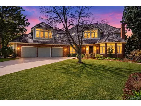 77 Falcon Hills Dr, Highlands Ranch, CO 80126