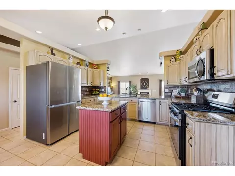 Kitchen - 43251 E Iliff Trl, Bennett, CO 80102 photo 3 of 5
