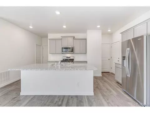 27504 E 1st Pl, Aurora, CO 80018 photo 10