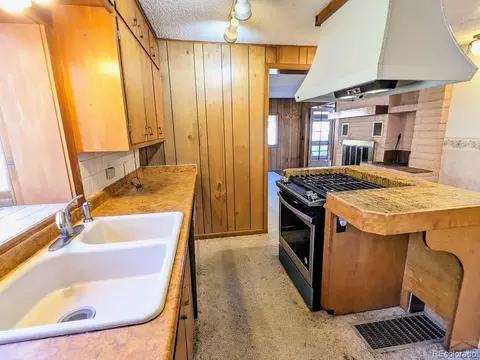 8140 Table Mountain Rd, Rye, CO 81069 photo 9