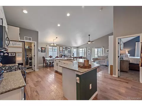577 Tristan Pl, Berthoud, CO 80513 photo 3