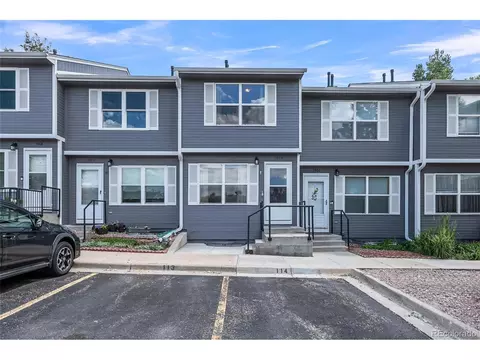 1904 Oakcrest Cir #6N, Castle Rock, CO 80104