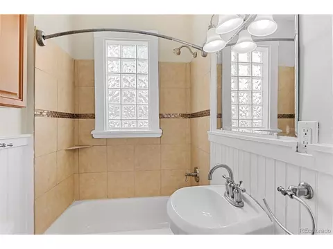 1320 E 29th Ave, Denver, CO 80205 photo 14