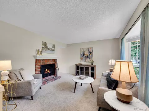 8822 E Amherst Dr #E, Denver, CO 80231 photo 5