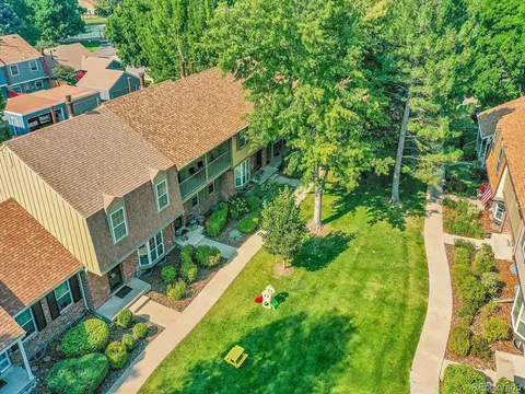8822 E Amherst Dr #E, Denver, CO 80231 photo 26