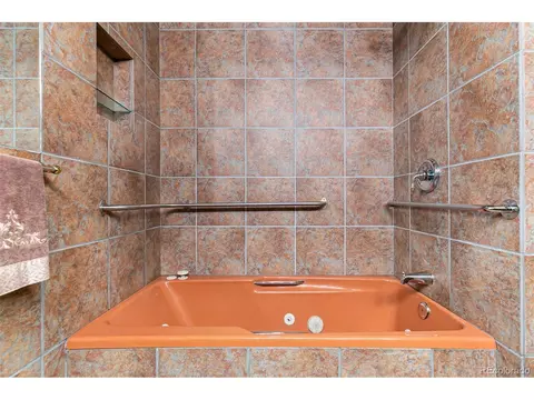 7624 E Colgate Pl, Denver, CO 80231 photo 17