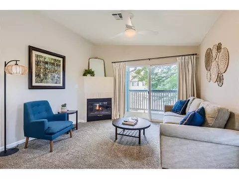 8469 Little Rock Way #201, Highlands Ranch, CO 80126