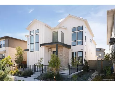Exterior - 9963 E 63rd Pl, Denver, CO 80238 photo 2 of 8