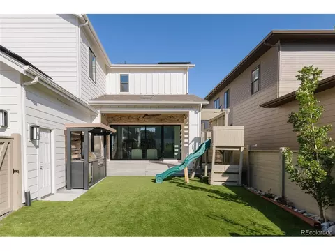 Exterior - 9963 E 63rd Pl, Denver, CO 80238 photo 4 of 8