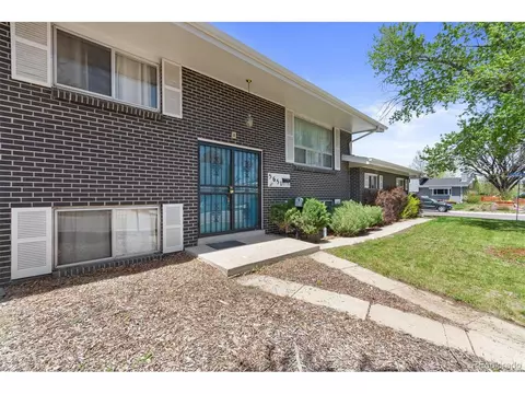 5651 Everett St, Arvada, CO 80002 photo 3