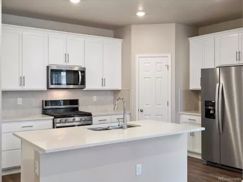 735 N Tempe St, Aurora, CO 80018
