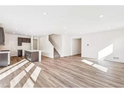 13382 E 110th Way, Commerce City, CO 80022 photo 6