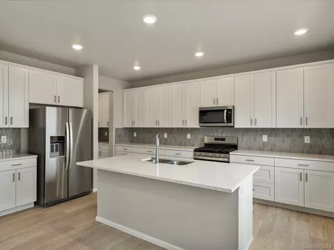 17618 E 90th Pl, Commerce City, CO 80022 photo 3