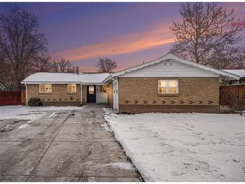 460 Iola St, Aurora, CO 80010