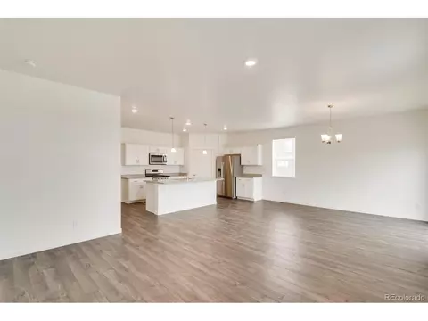 1904 Thundercloud Dr, Windsor, CO 80550 photo 9