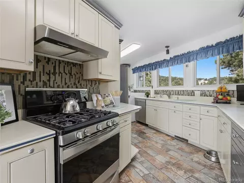 Kitchen - Undisclosed, Monument, CO 80132 photo 2 of 3