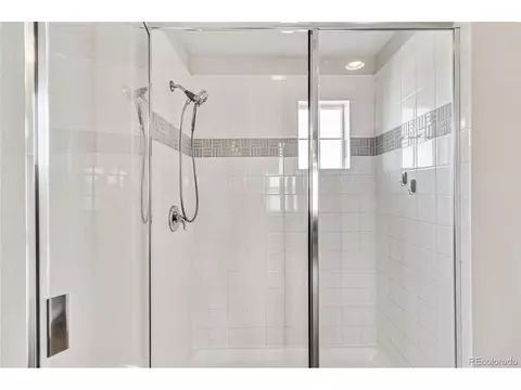 27798 E 7th Pl, Aurora, CO 80018 photo 32