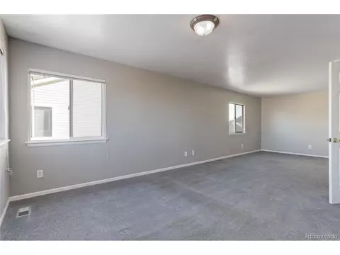 19735 E 41st Pl, Denver, CO 80249 photo 22
