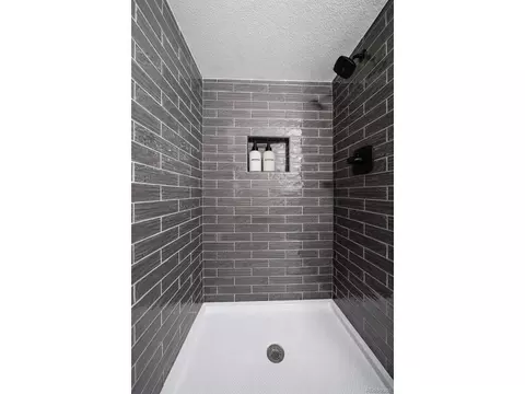 Bath - 3316 Hickok Pl, Boulder, CO 80301 photo 5 of 5