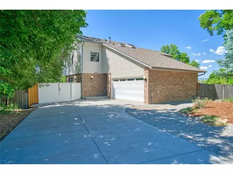 1727 Lashley St, Longmont, CO 80504