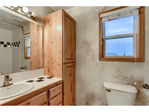 101 2nd St, Berthoud, CO 80513 photo 17