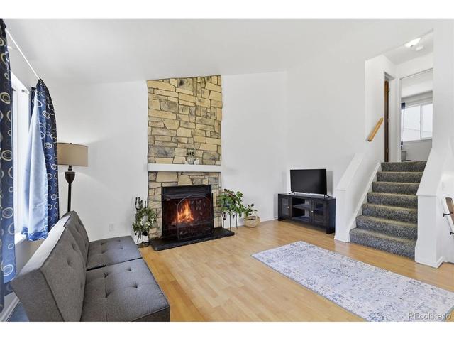 19335 E Batavia Pl Pl, Aurora, CO 80011