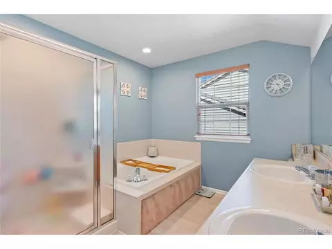19556 E 39th Ave, Denver, CO 80249 photo 18