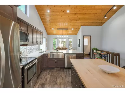 113 Village Point Dr, Breckenridge, CO 80424 photo 3
