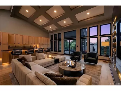 27 Beacon Hill Ln, Greenwood Village, CO 80111