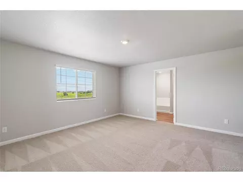 7410 E Big Thompson Cir, Frederick, CO 80530 photo 9