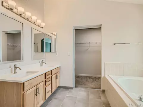 1109 E 96th Pl, Thornton, CO 80229 photo 21
