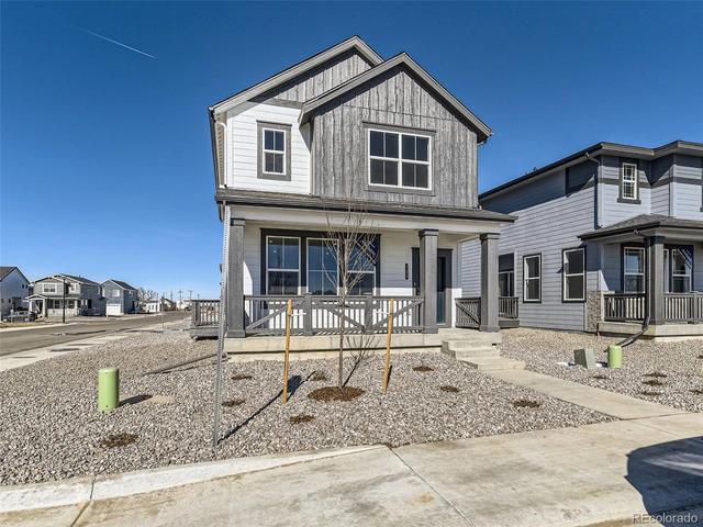 705 Aspen Ave, Bennett, CO 80102