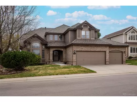 2606 S Xenon Way, Lakewood, CO 80228