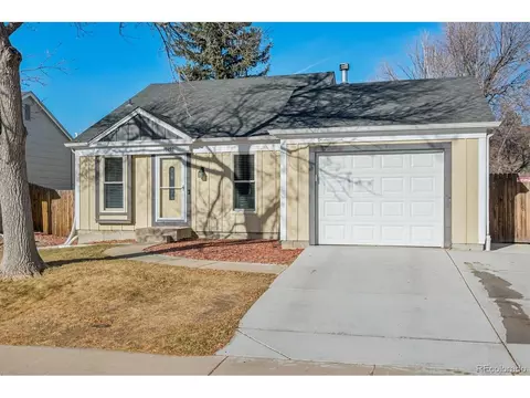 19499 E Brown Dr, Aurora, CO 80013 photo 2