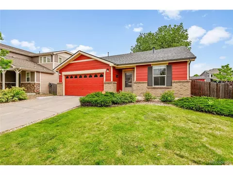 5577 Jasper St, Denver, CO 80239 photo 2