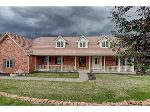9 Shining Oak Ct, Littleton, CO 80127